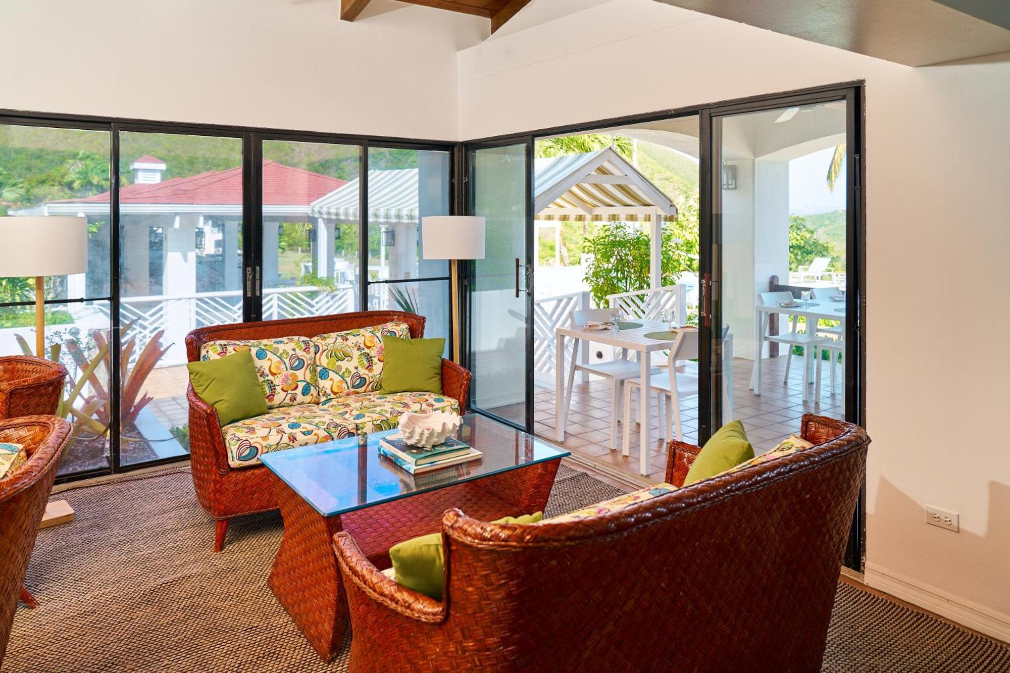 Mount Nevis Hotel מראה חיצוני תמונה