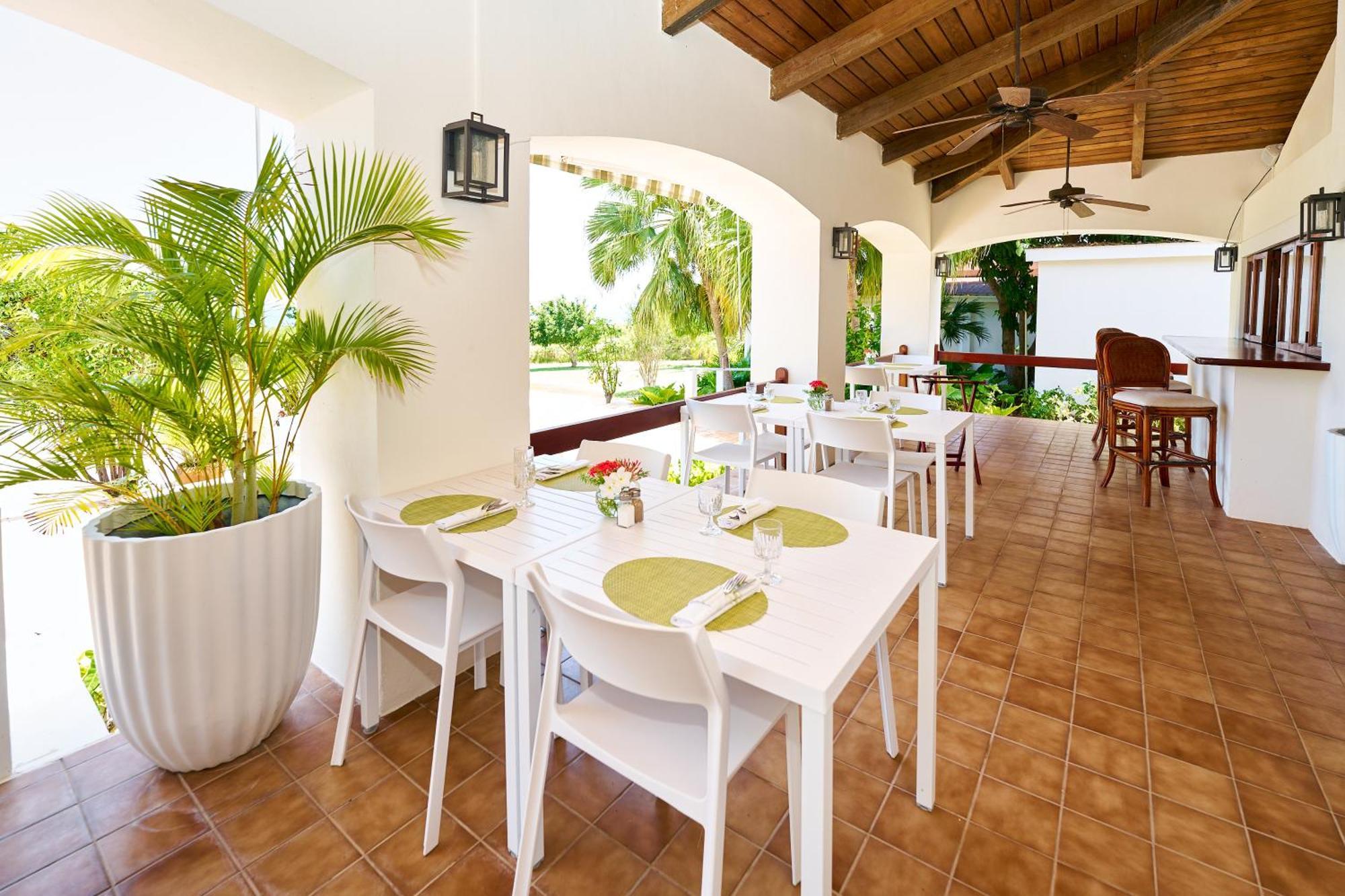 Mount Nevis Hotel מראה חיצוני תמונה