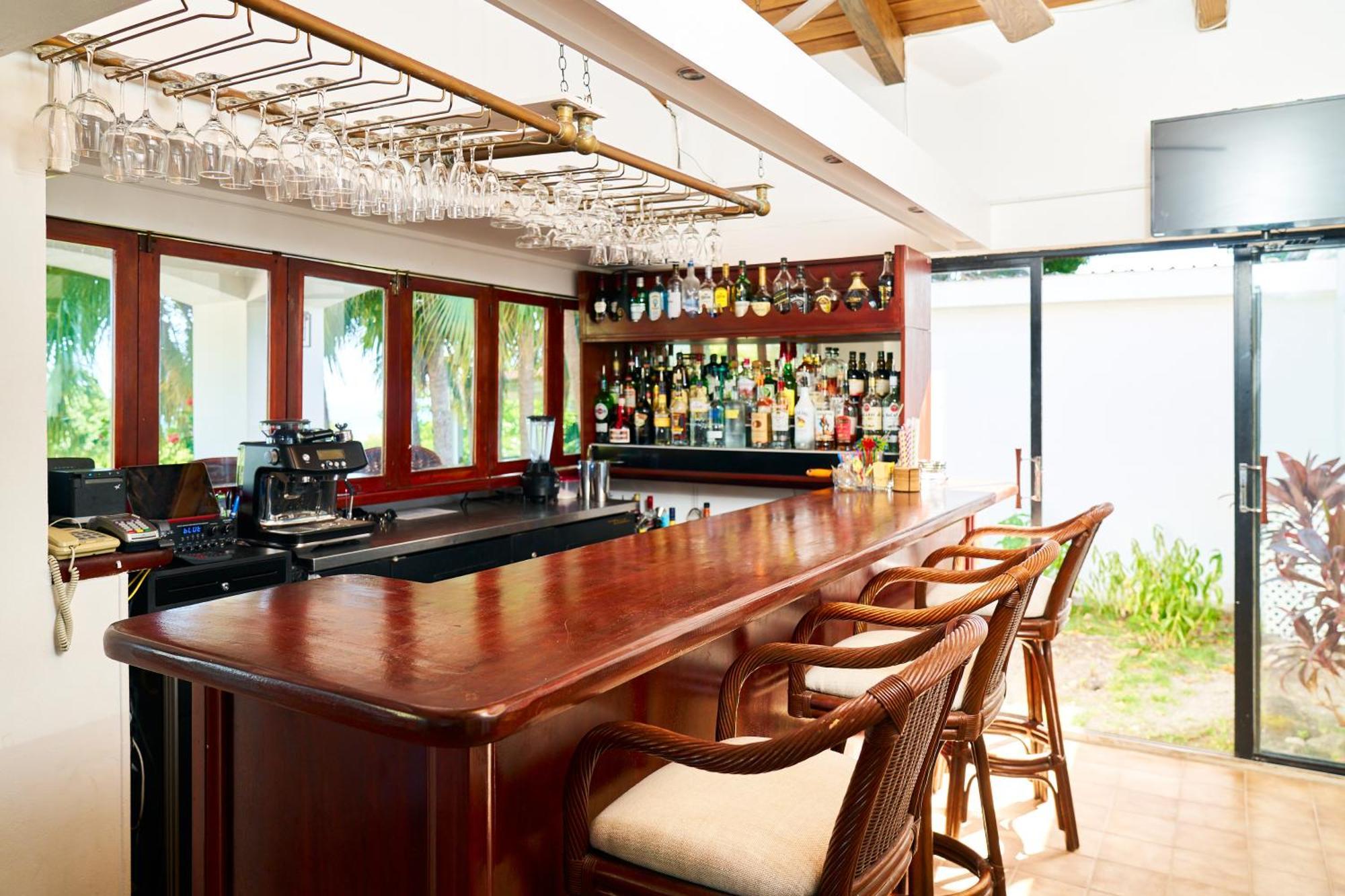 Mount Nevis Hotel מראה חיצוני תמונה